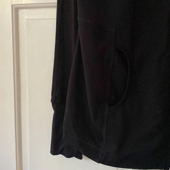 Old Navy Maternity Track Jacket Full Zip Active by Old Navy Maternity Pockets - Picture 4 of 8